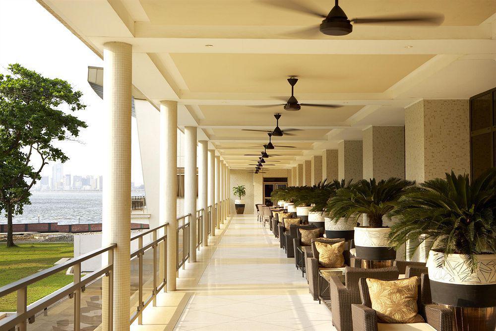 The Federal Palace Hotel And Casino Apese Exterior photo