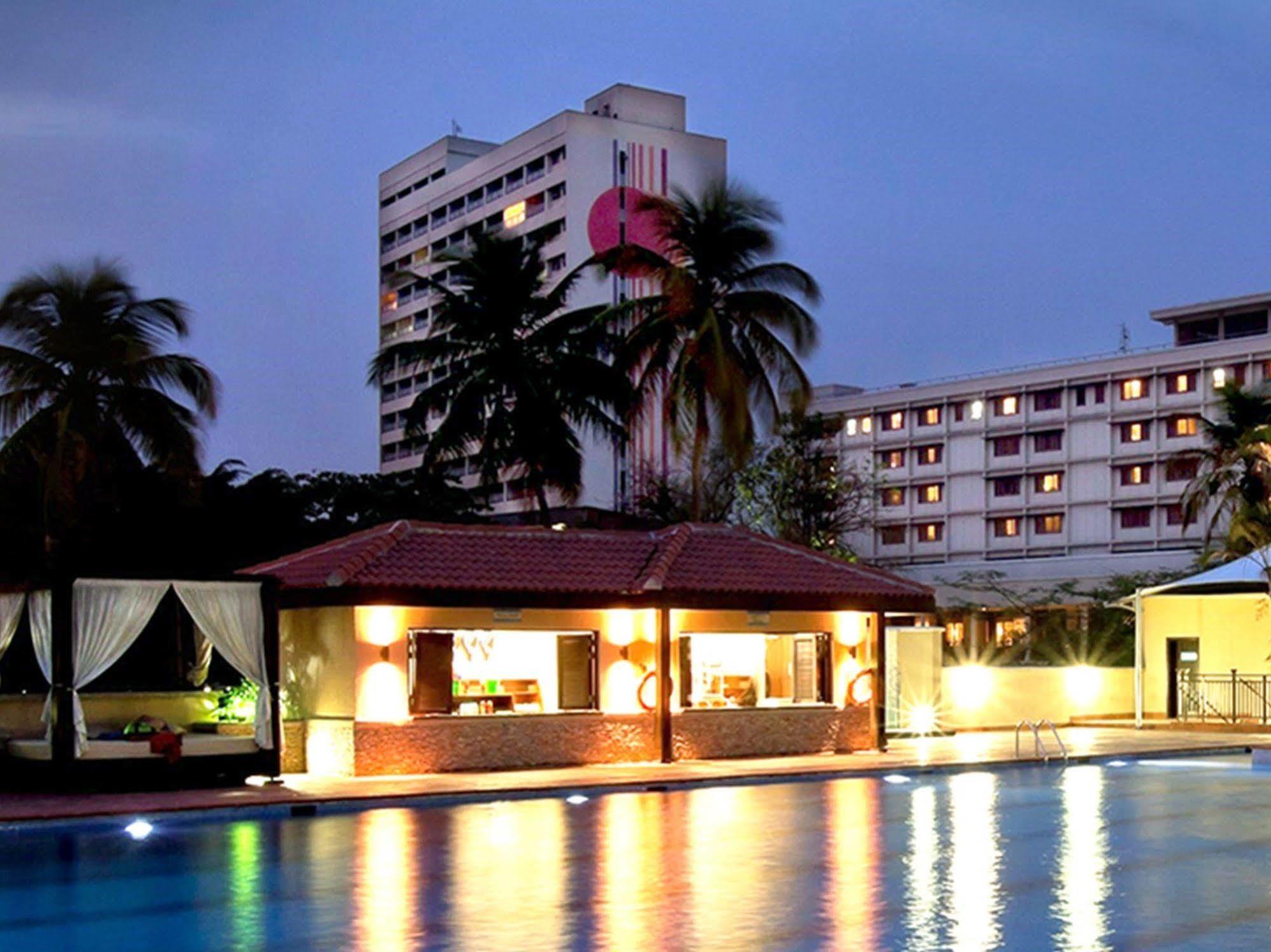 The Federal Palace Hotel And Casino Apese Exterior photo